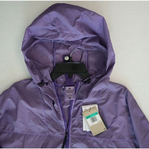 Nike DM6506 579 Women's Sz XL Purple Repel Tech Pack Packable Hooded Jacket $175 - Picture 10 of 12
